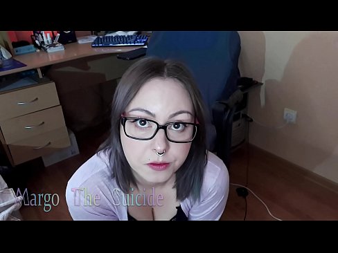 ❤️ Sexy Girl mit Brille saugt Dildo tief vor der Kamera ❤️ Porn video bei de.sexvideogif.ru ☑