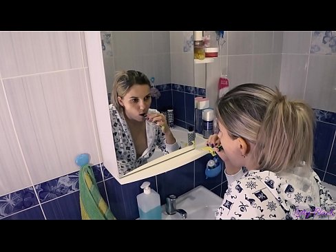 ❤️ Hack mit jungen im Pyjama endet mündlich Sperma in Arsch - Letty Black ❤️ Porn video bei de.sexvideogif.ru ☑
